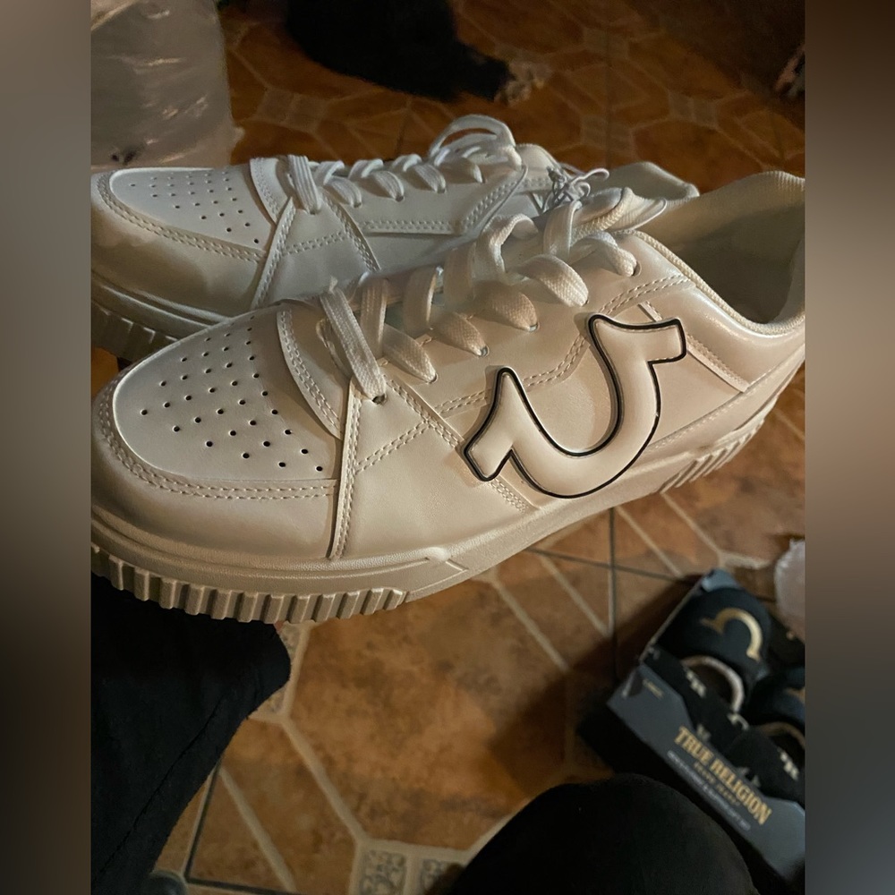 True religion shoes